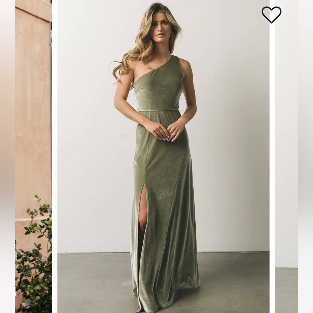 NWT Baltic Born Sage One Shoulder Green Velvet Velour Maxi Dress Medium